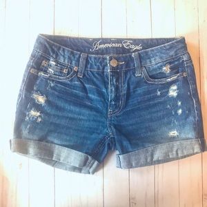 AE Distressed Cuffed Look Low Rise Shorts SZ 0
